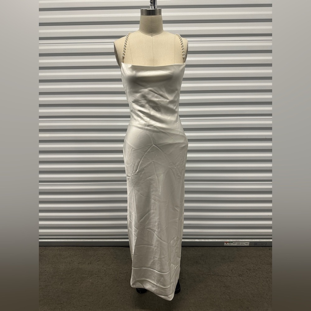 NWT Retrofete Electra Dress Pearl Strap White Bridal Maxi Dress - Picture 2 of 5